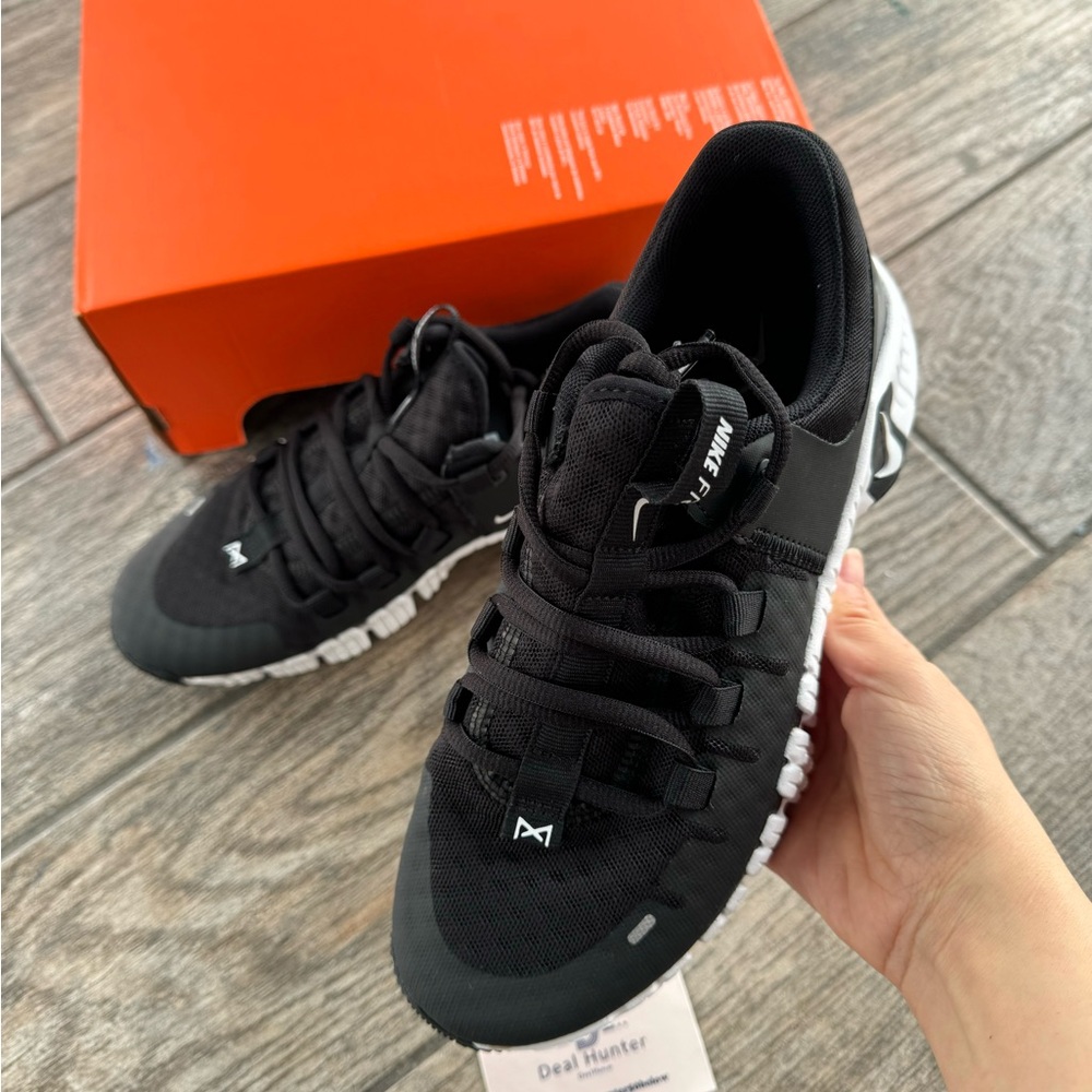 Brand New Nike Free Metcon 5 Black/White Women’s Workout Shoes - Picture 6 of 13